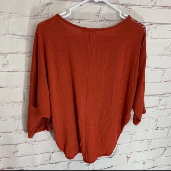 Derek Heart medium orange top - Picture 4 of 5